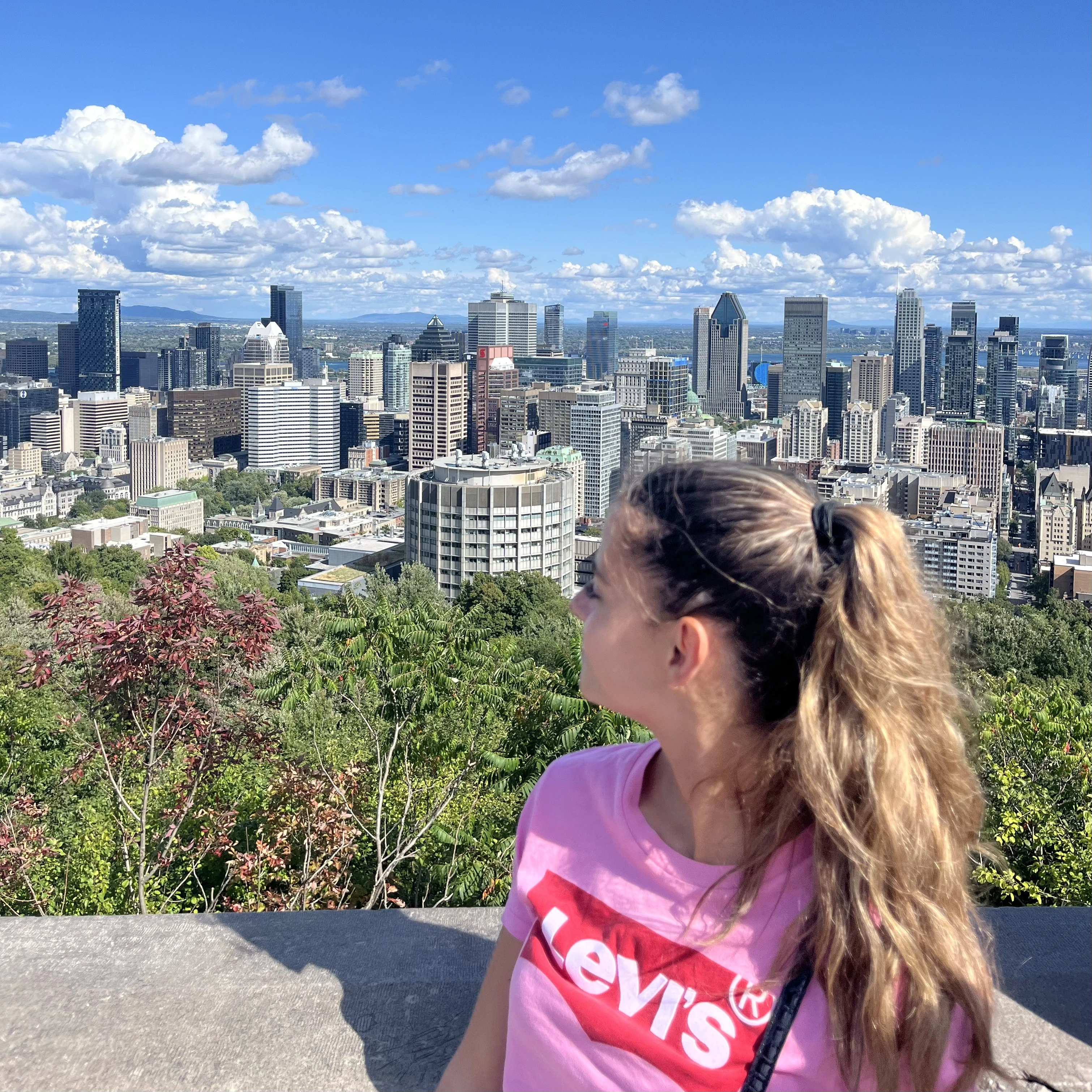 Lucile au Canada